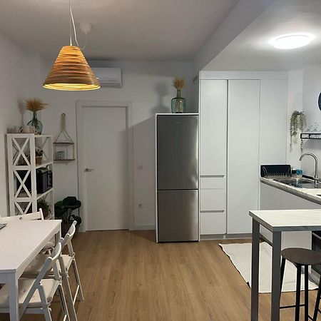 Apartamento Turistico Damajuana Parking Free Эспартинас Экстерьер фото